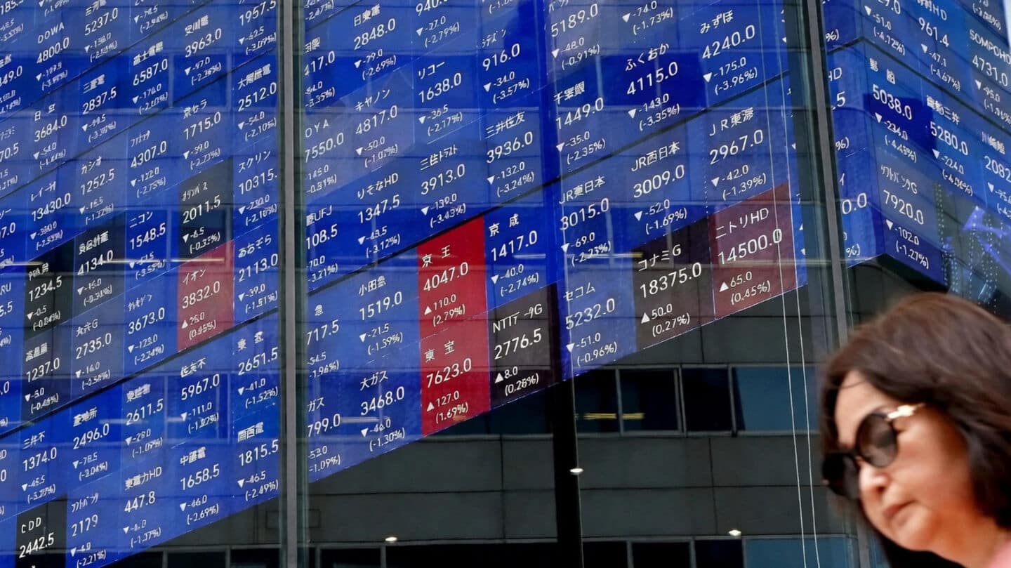 Australian shares climb 1.6% after U.S.-Iran cease-fire extension, easing tensions