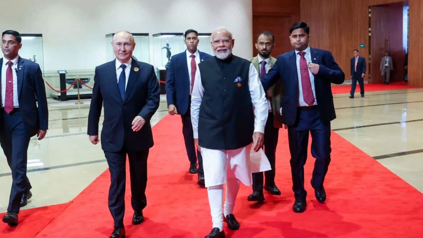 In New Delhi Modi urges BRICS to reform decision making