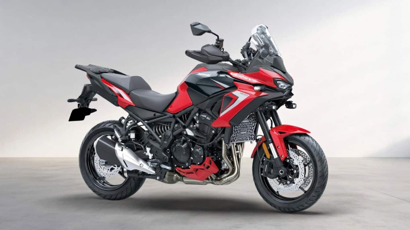 Kawasaki unveils Versys 900 and 900 SE with 948cc engine