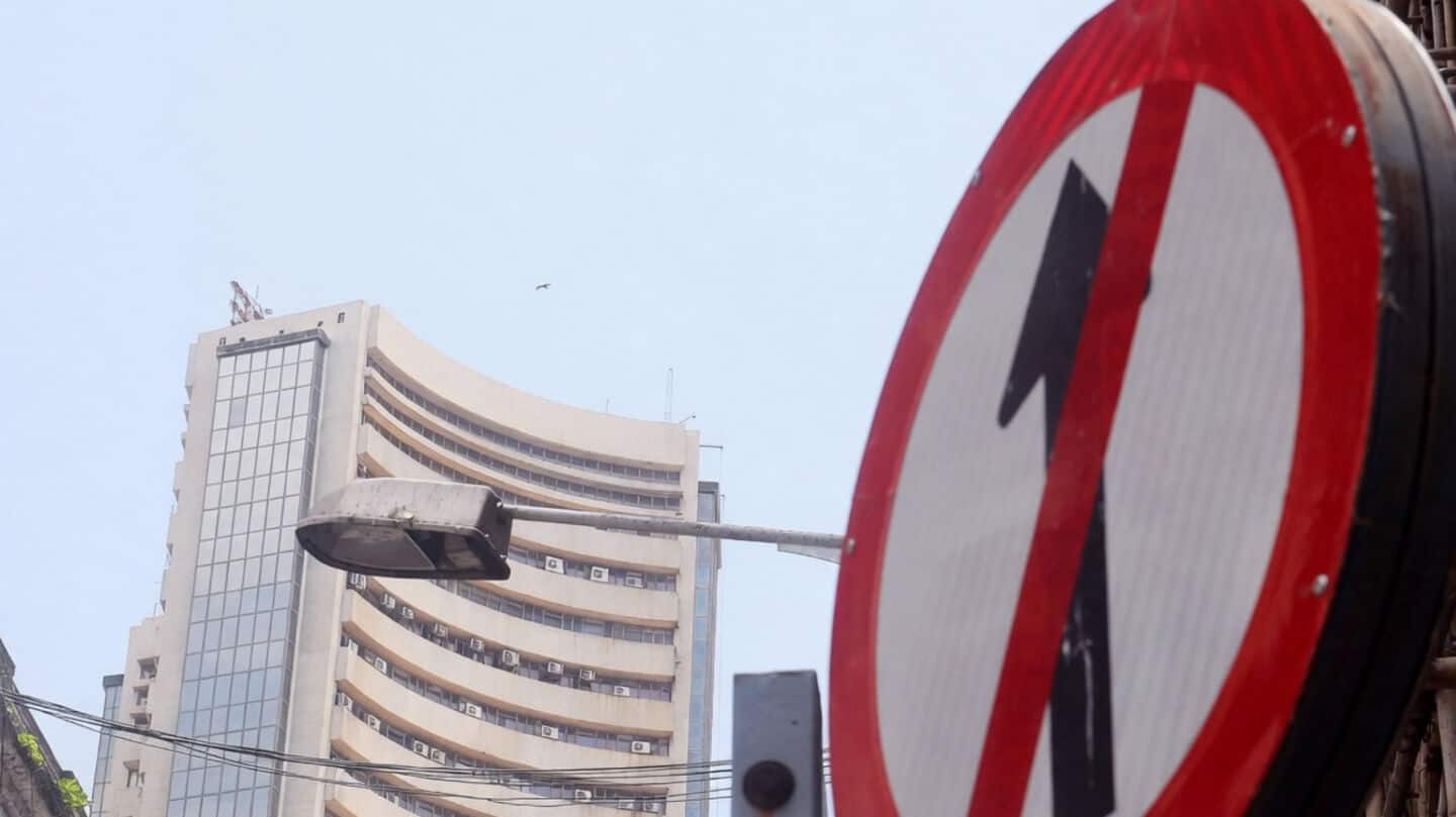 Indian stocks slip as oil nears $100 and Fed fears