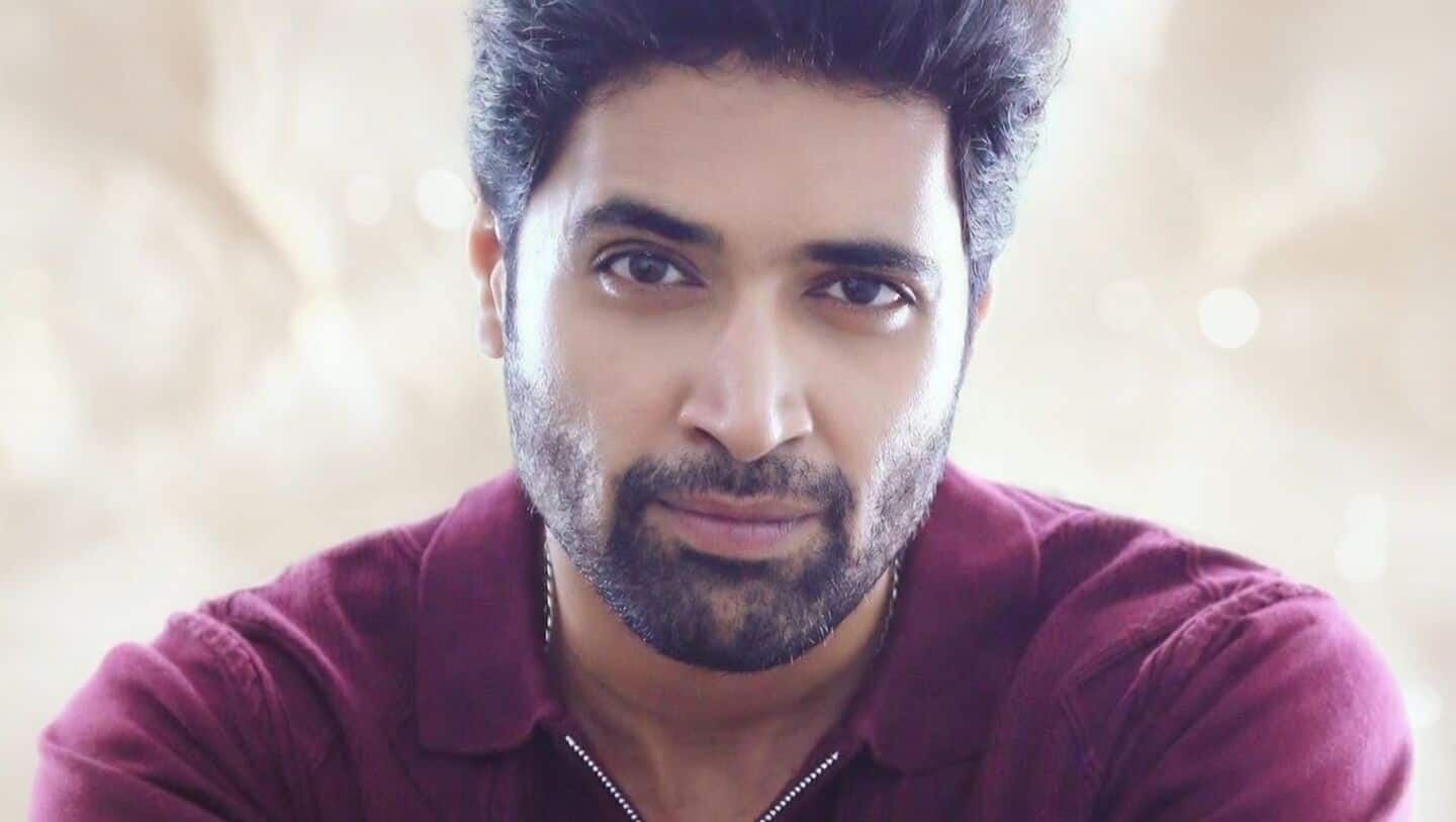 Sesh to star in 2 romantic dramas after 'Dacoit'