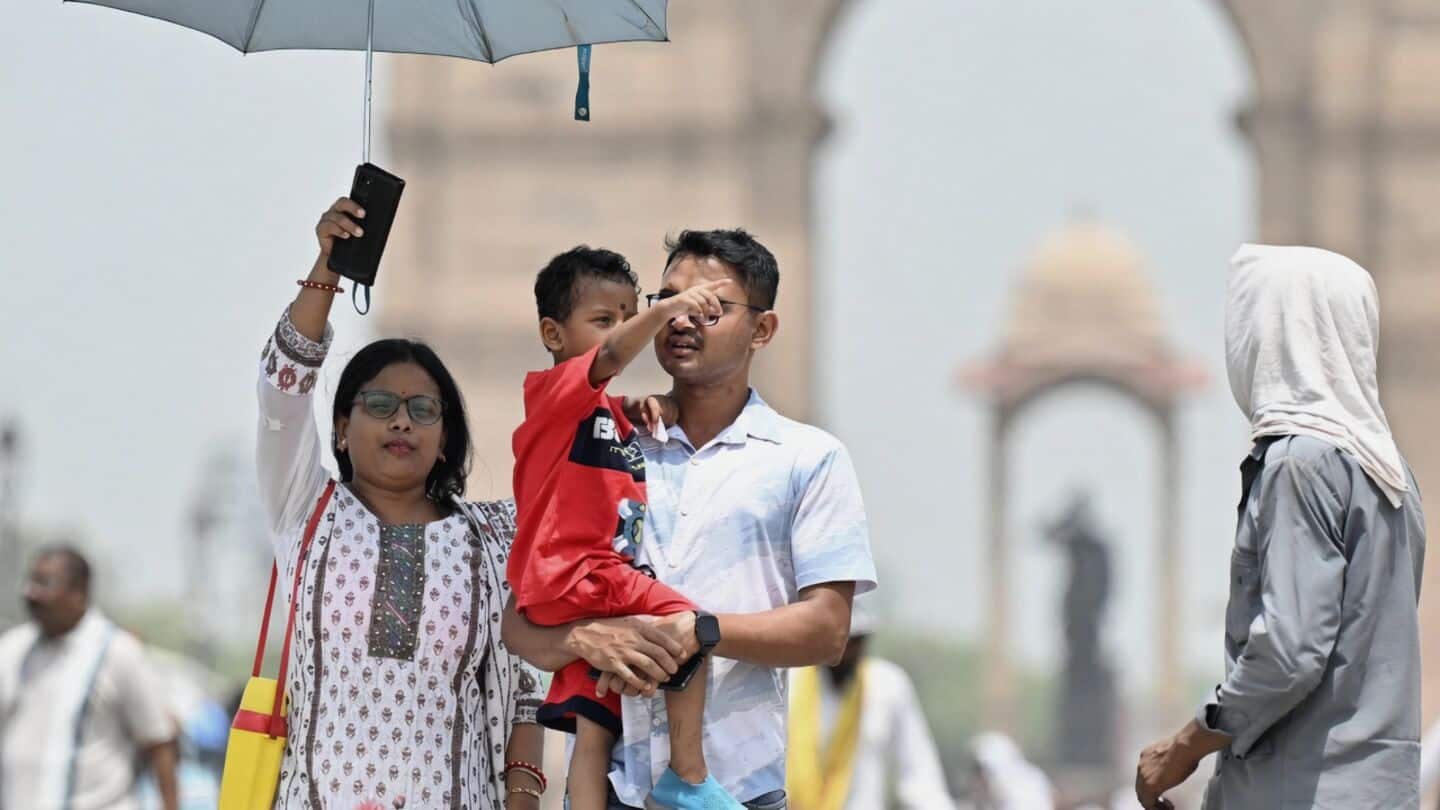 The IMD reports Delhi morning was 1.6°C warmer than usual