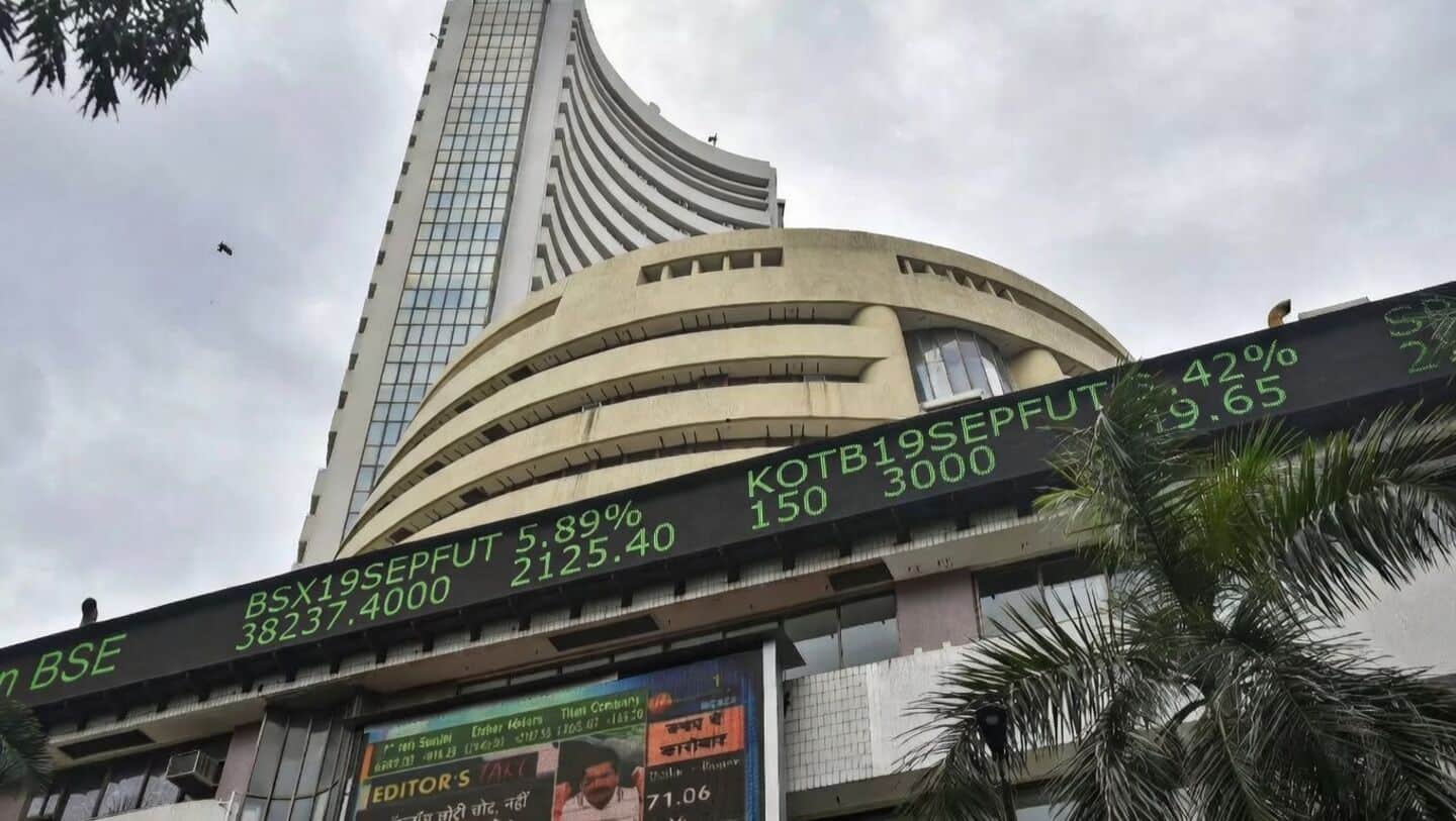 Sensex down 400 to 75,614 amid oil and geopolitical tensions