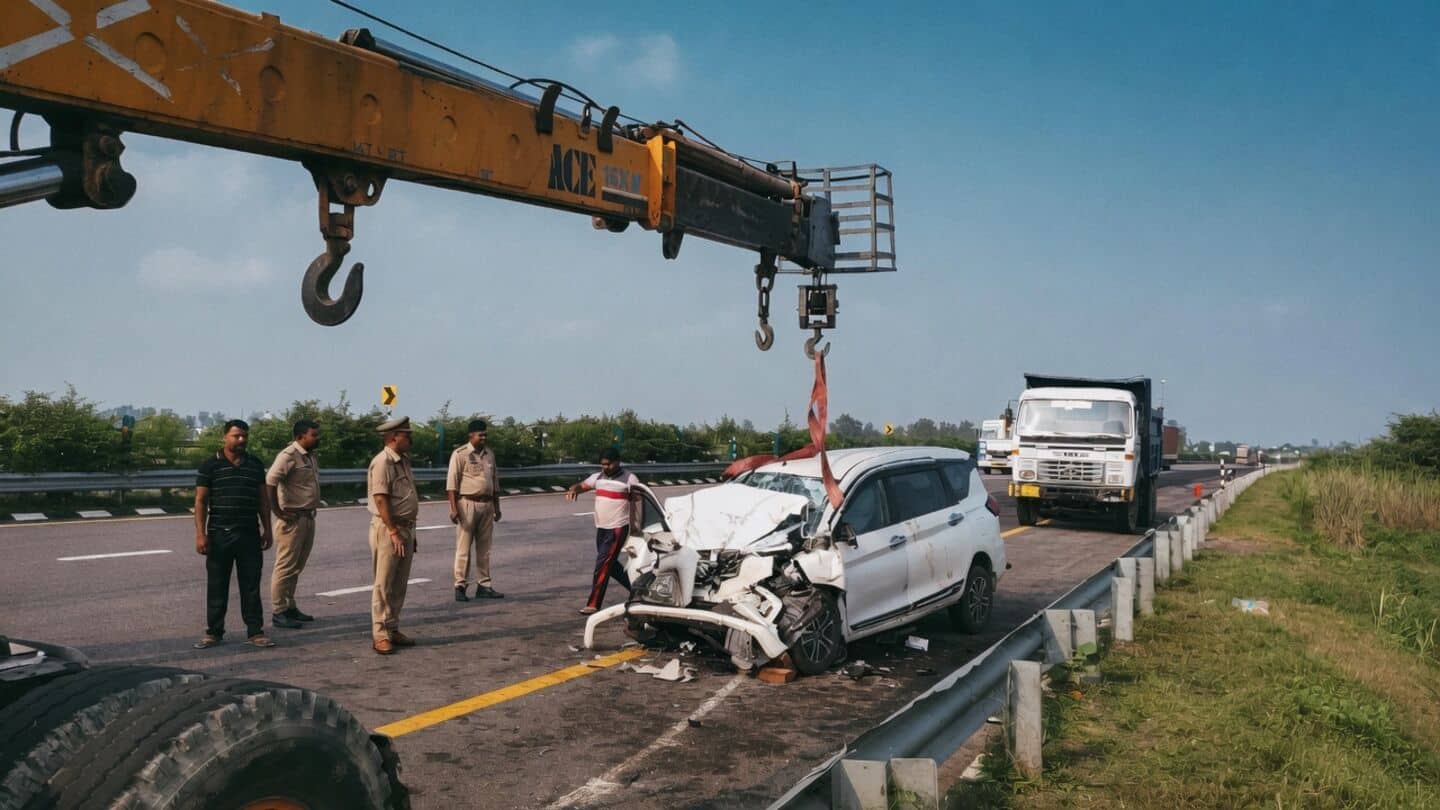 Early Wednesday Purvanchal Expressway crash kills 4 Deoria tennis-ball cricketers