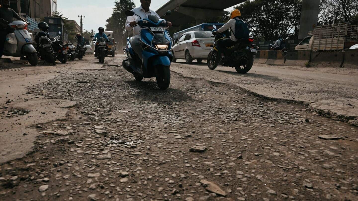 Gaurav Sen launches AI app to report Bengaluru potholes faster