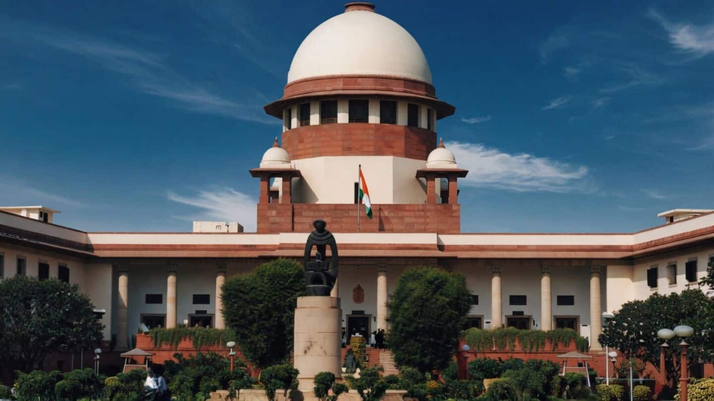 Supreme Court rejects petition to make Hindi official in proceedings