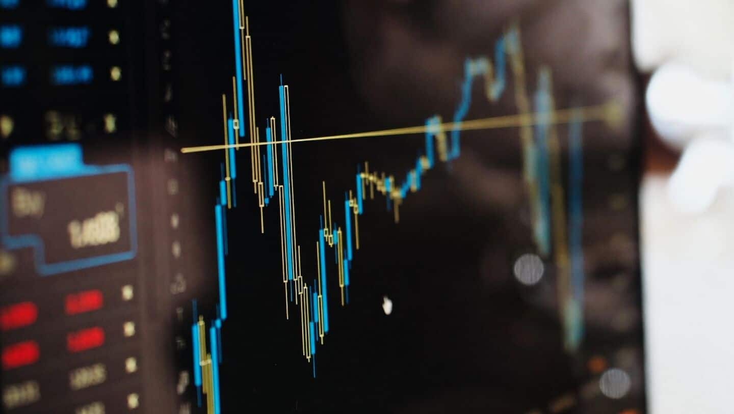 Rajnandini Fashion India lists on BSE SME at ₹63