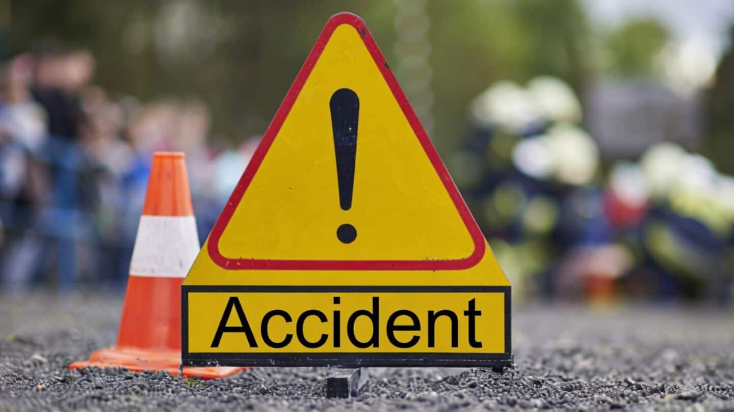 Anuppur family car hits parked truck near Bharula killing 4