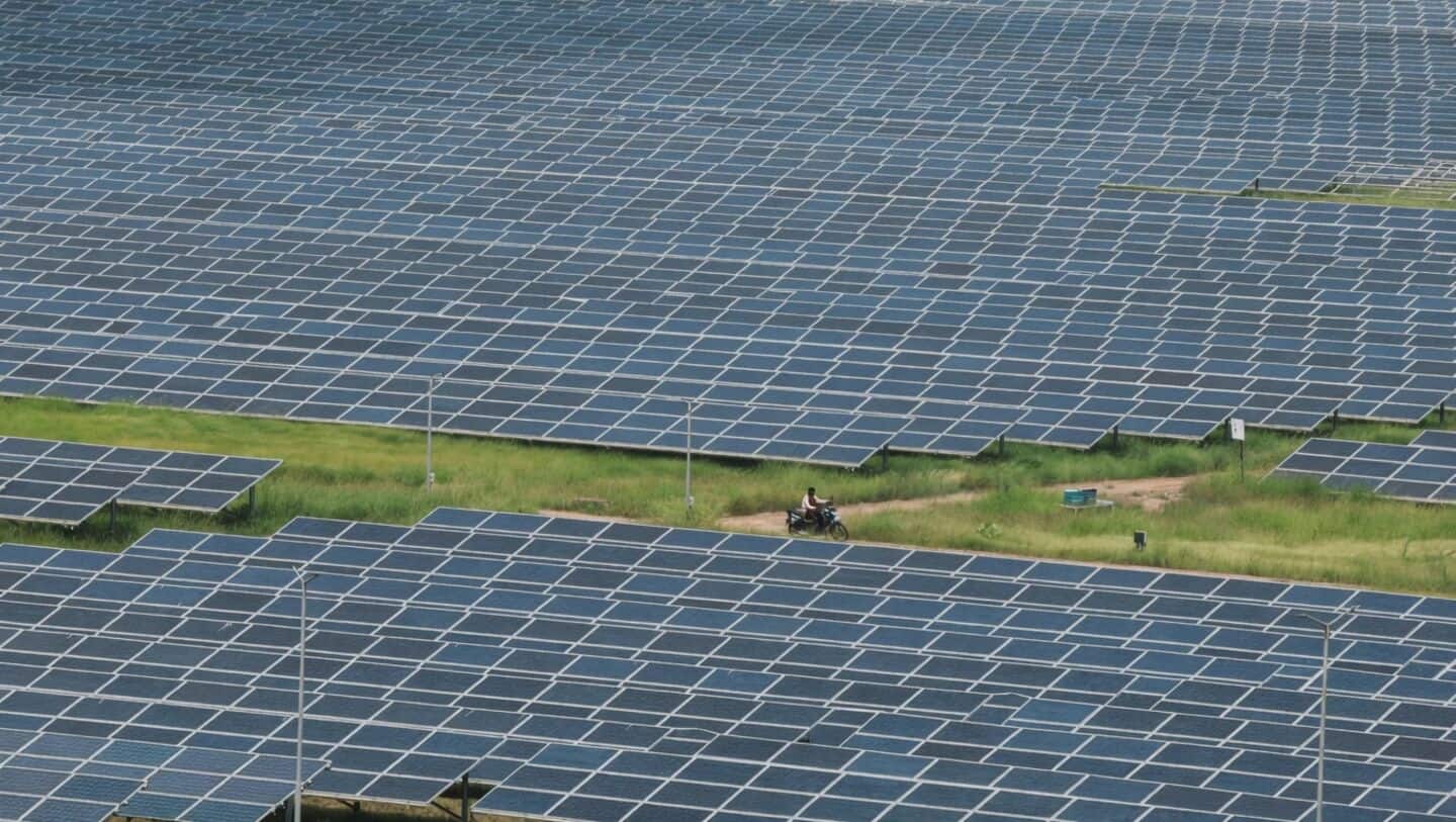 India's solar industry urges cap above ₹10 on power exchanges