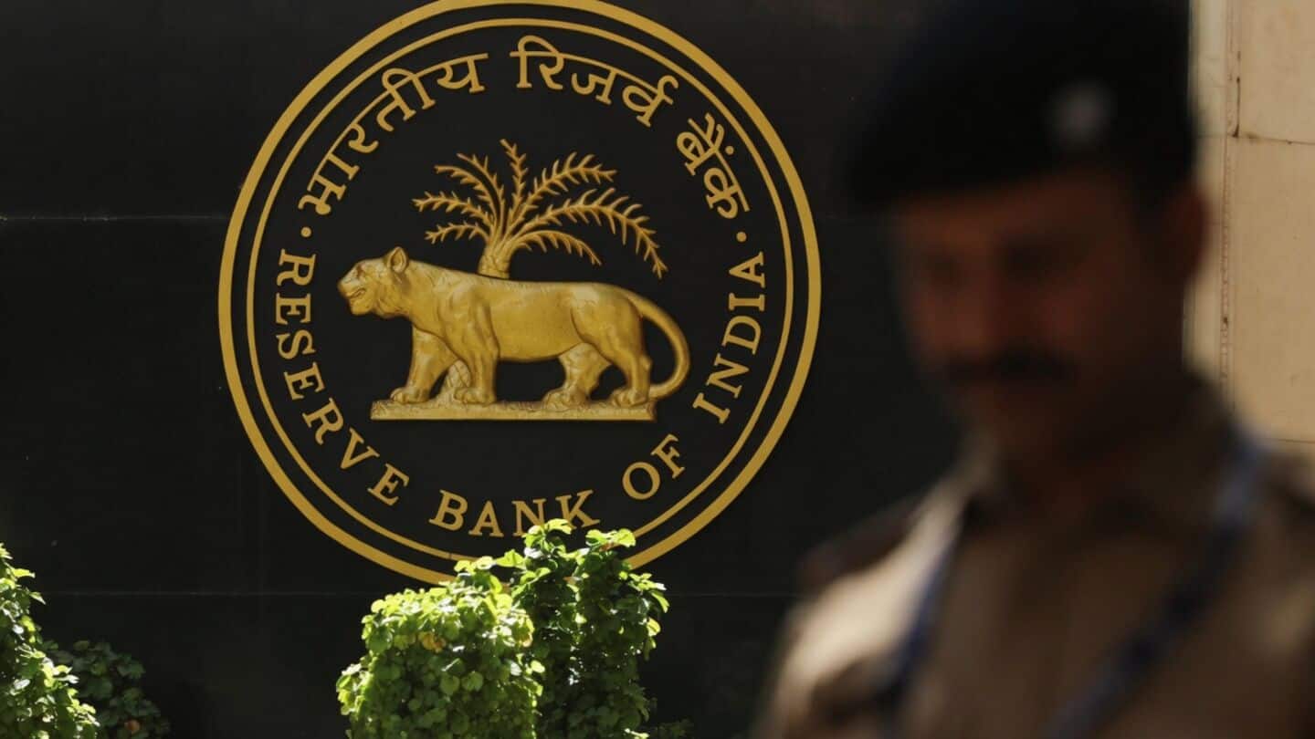 RBI updates FCNR(B) rules to let banks use overseas funds