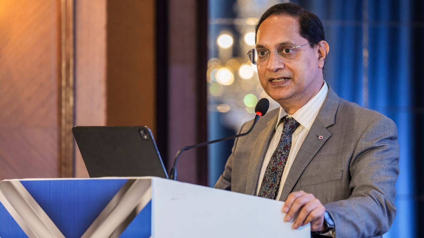 SEBI chief Pandey warns investors about finfluencers at Panjab University