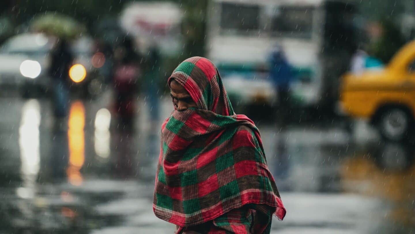 IMD orange alert as Kolkata gets heavy rain, thunderstorms