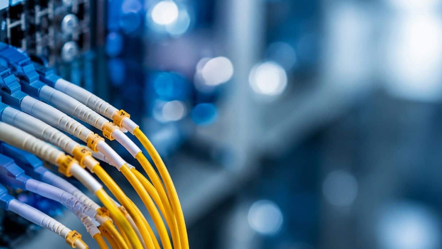 स्टेरलाइट को टेलीकाॅम कंपनियों से मिला 960 करोड़ रुपये के अनुबंध