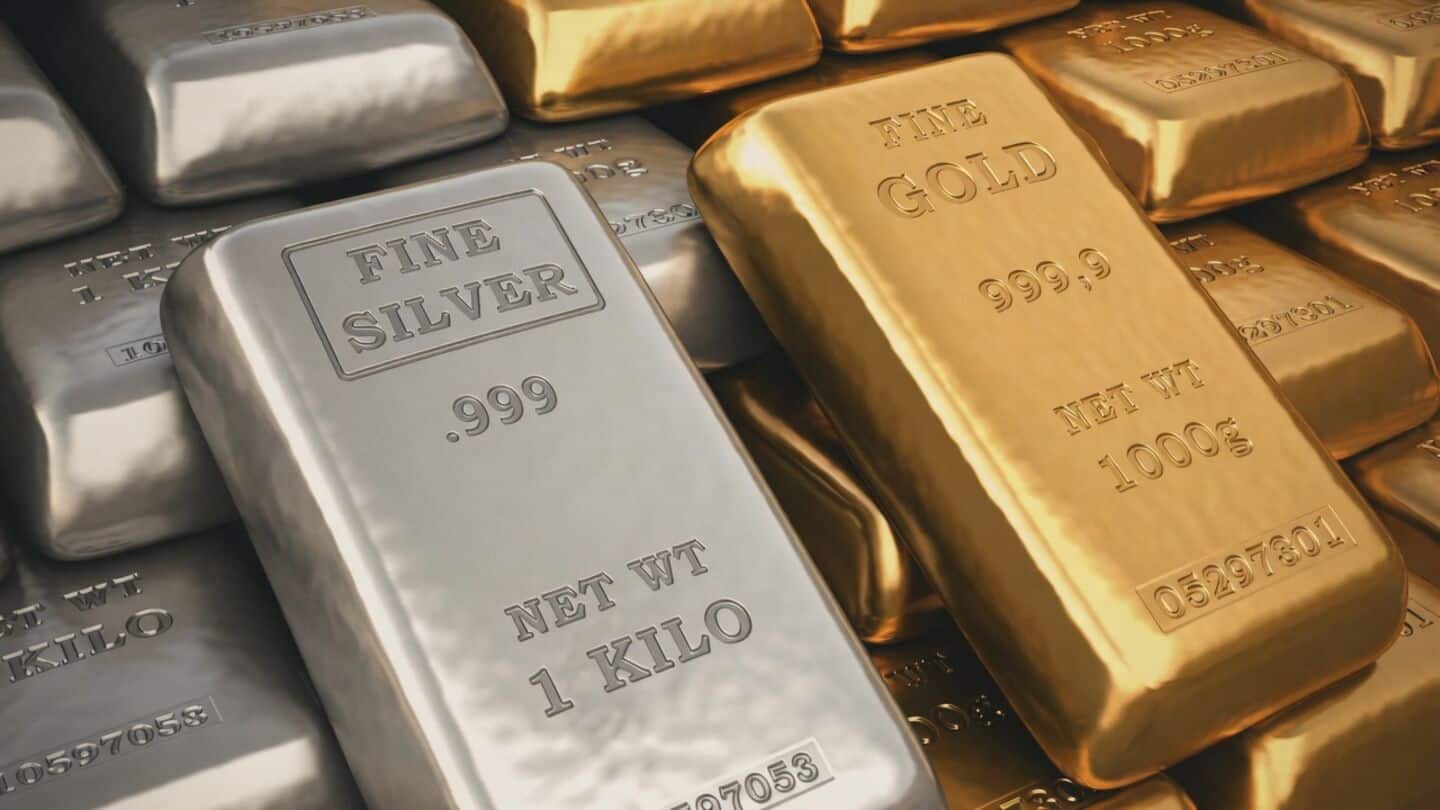 Peter McGuire forecasts gold $4,600, silver $70 as dollar weakens