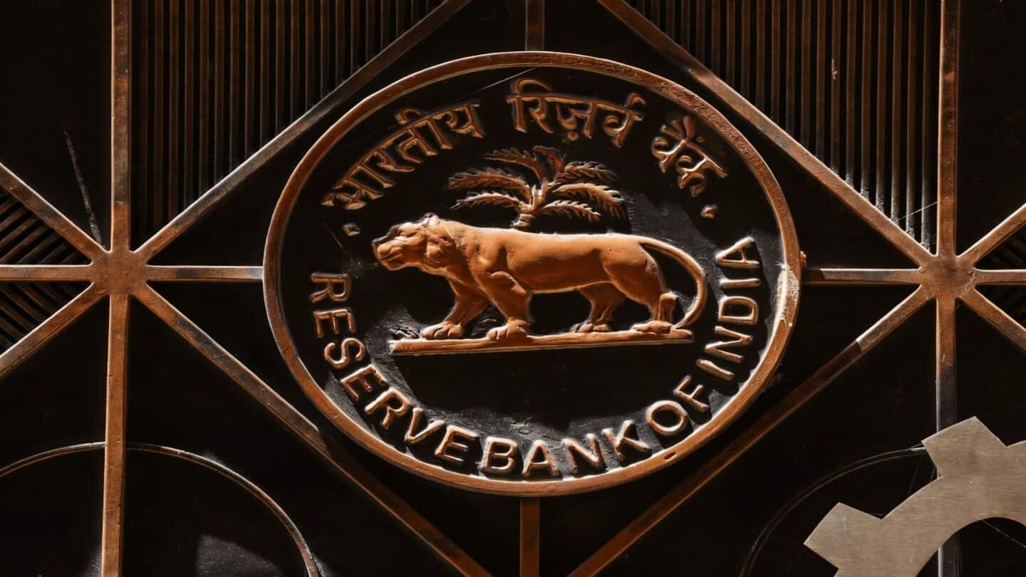 India raises $17.4 billion through FCNR(B) deposits under RBI swap
