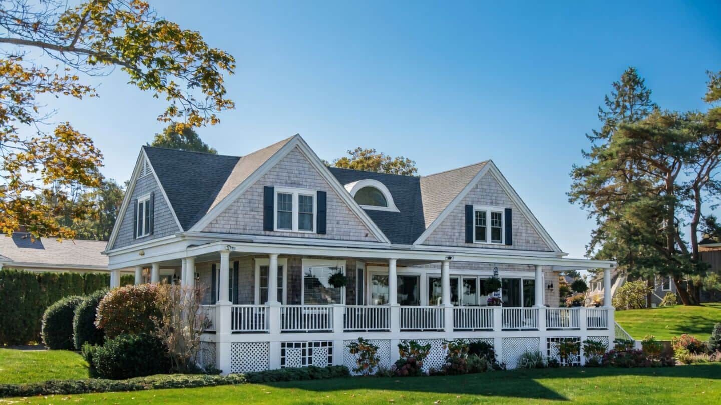 Mortgage rates near 7.4% drive seller concessions in US market