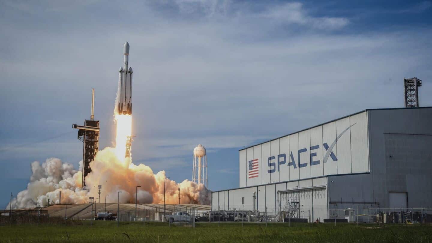 Elon Musk's SpaceX and Tesla top Apple at $4.4 trillion