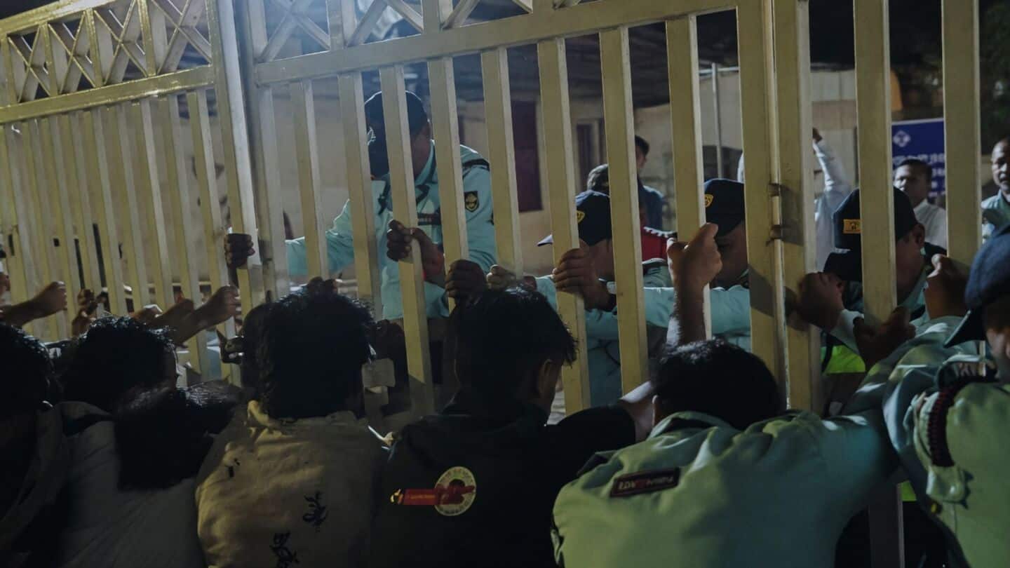 AISA sit-in at Ambedkar University protests 'Jai Bhim Comrade' screening