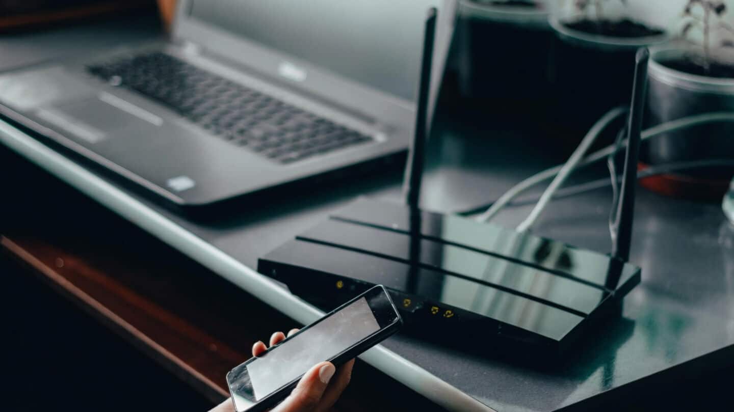 New study finds Wi-Fi routers can identify people without devices