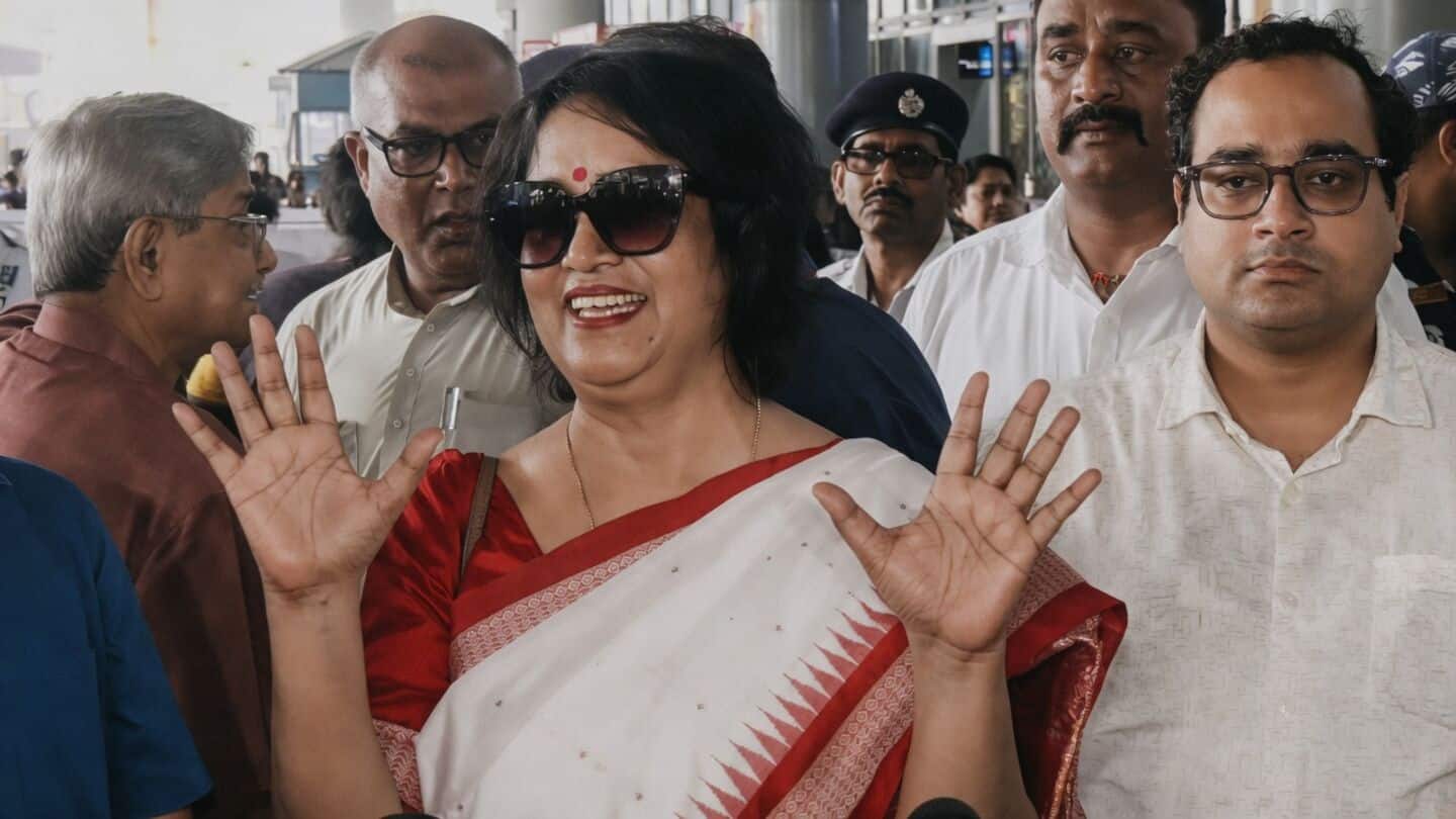 Taslima Nasreen returns to Kolkata for Rabindra Sadan event