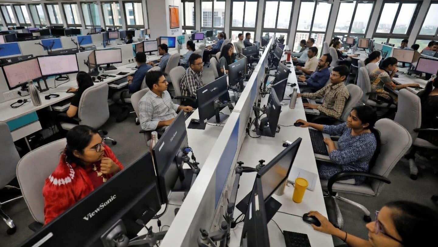 Nearly 1 in 3 India's BFSI staff considering quitting: report
