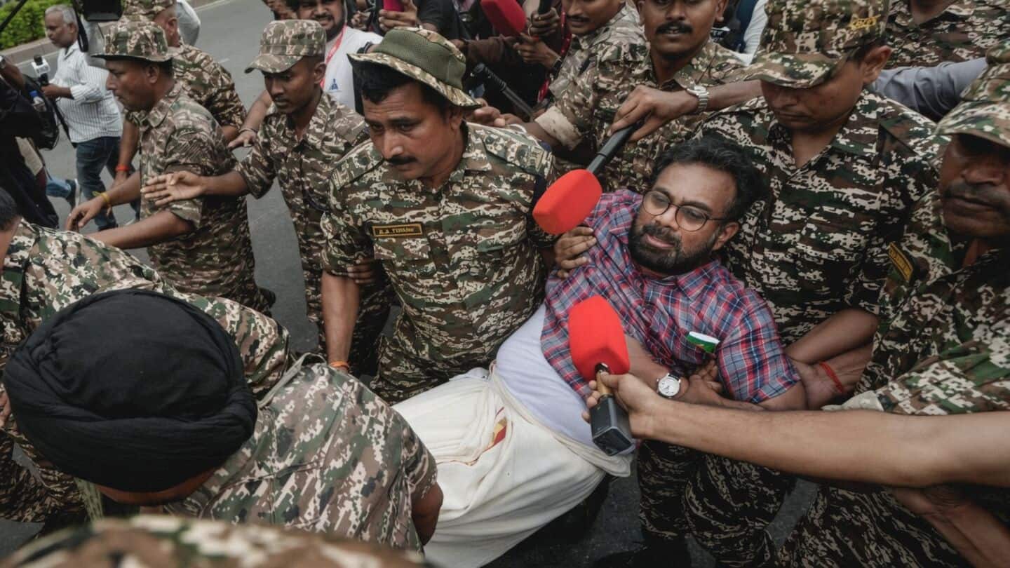 John Brittas confronts Delhi Police over detention of CJP leaders