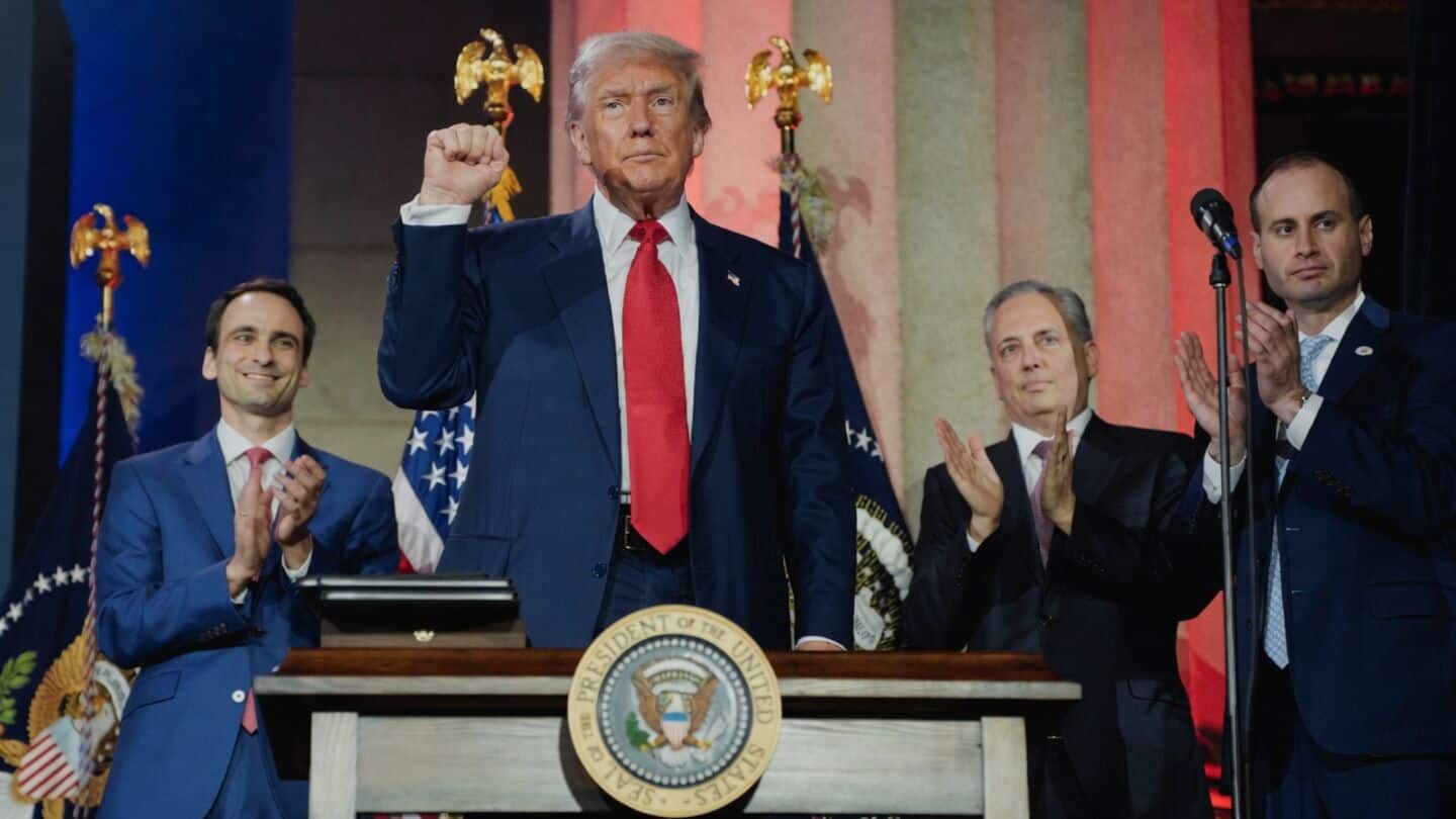 Trump pushes replacing 'AI' with 'super intelligence' on Truth Social