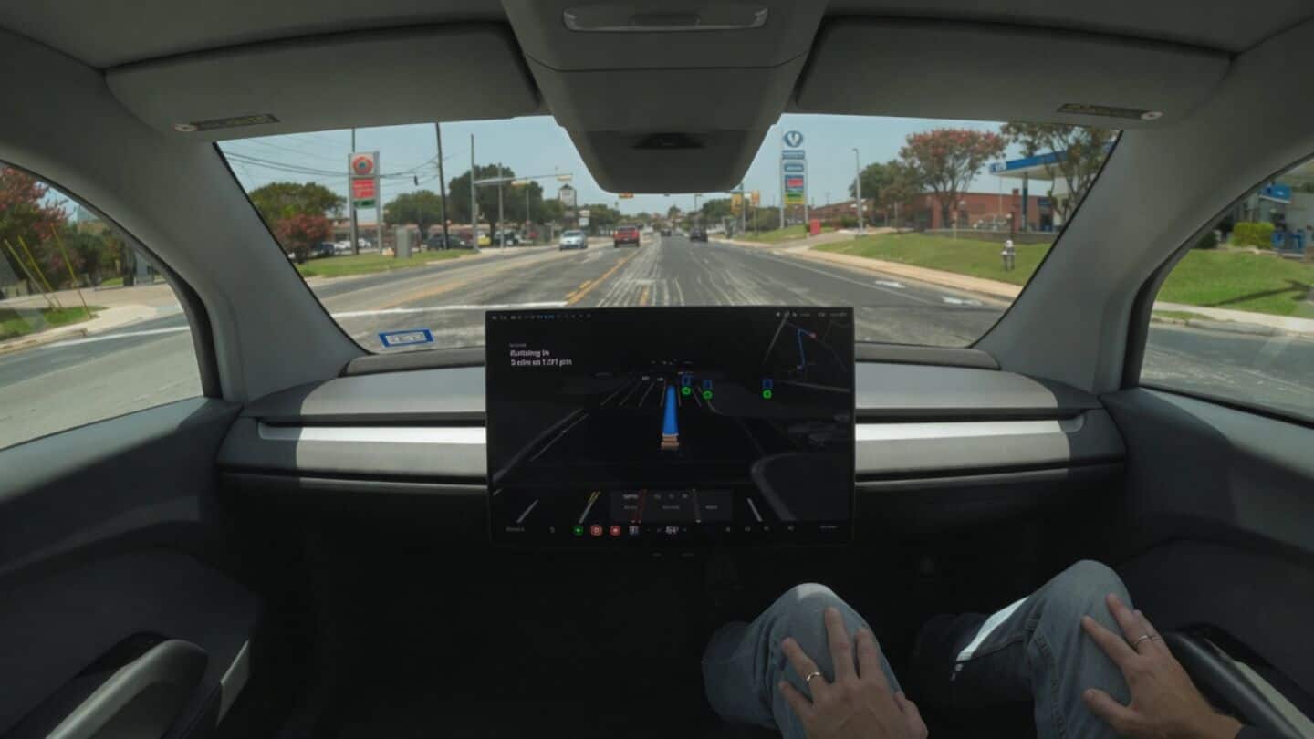 Tesla posts video of fully autonomous Cybercab in Austin