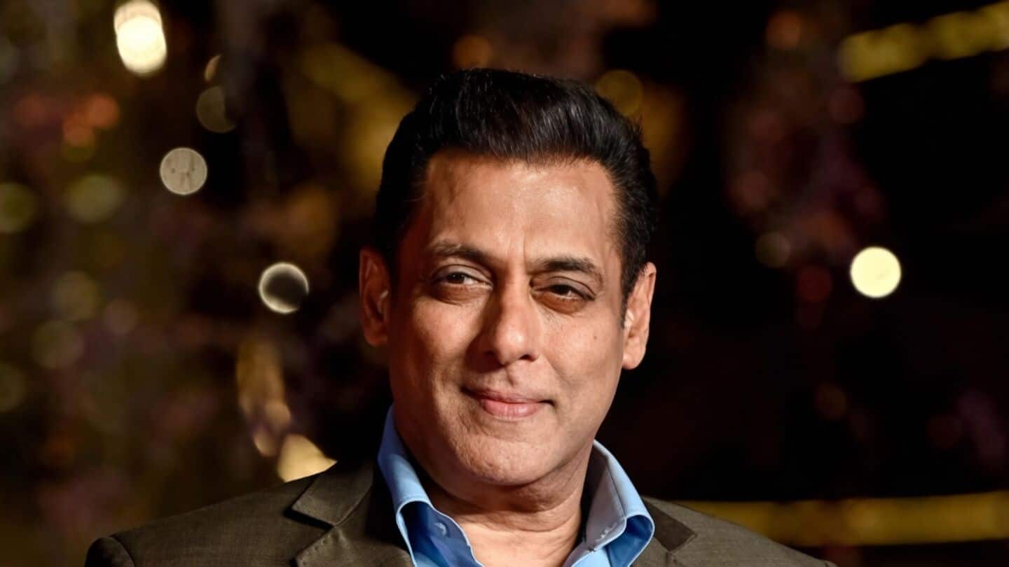 Khan sells Bandra West flat for ₹3.5cr, buyers paid ₹21L+