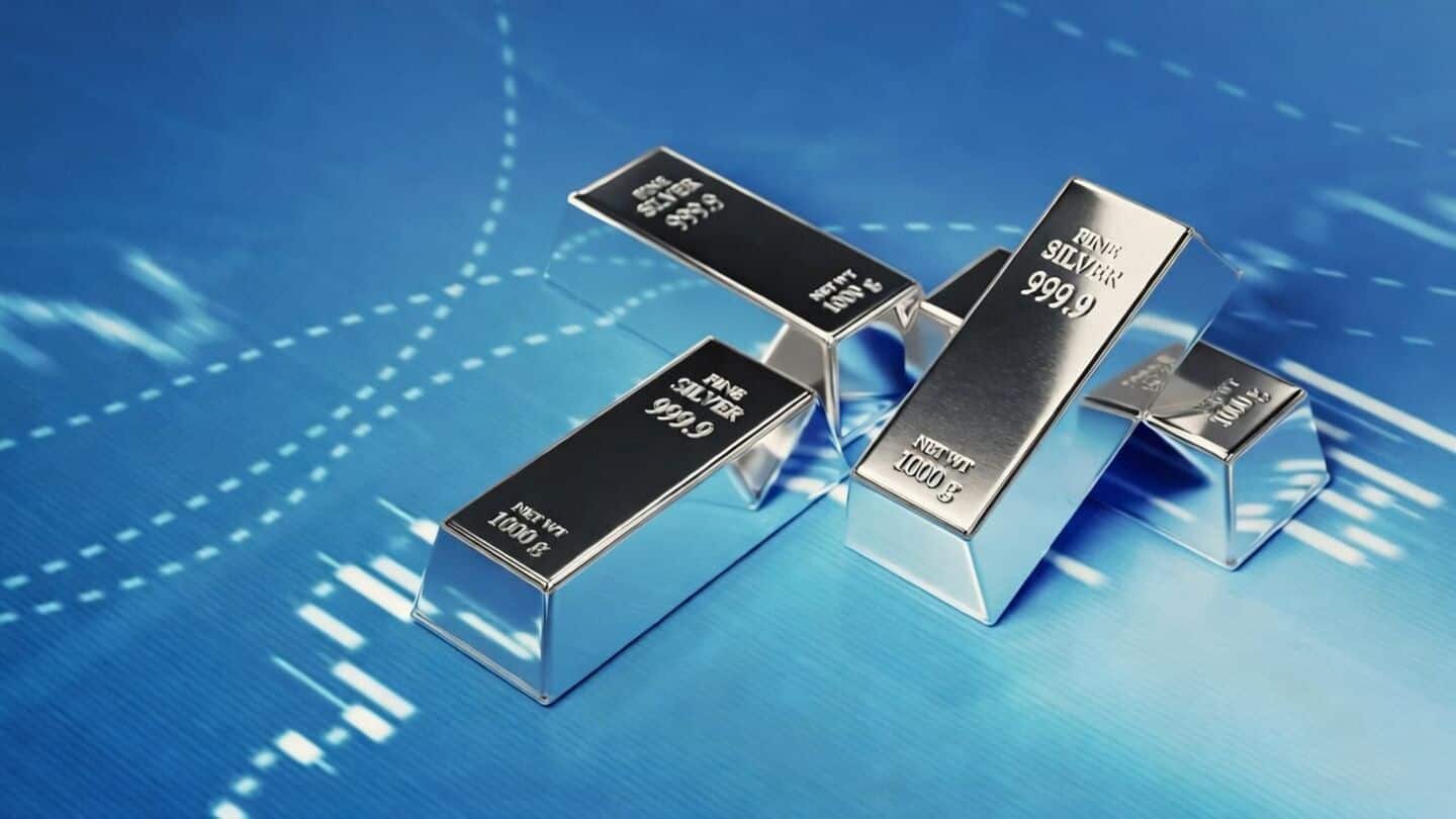 MCX silver futures for September rise ₹222 amid active trading