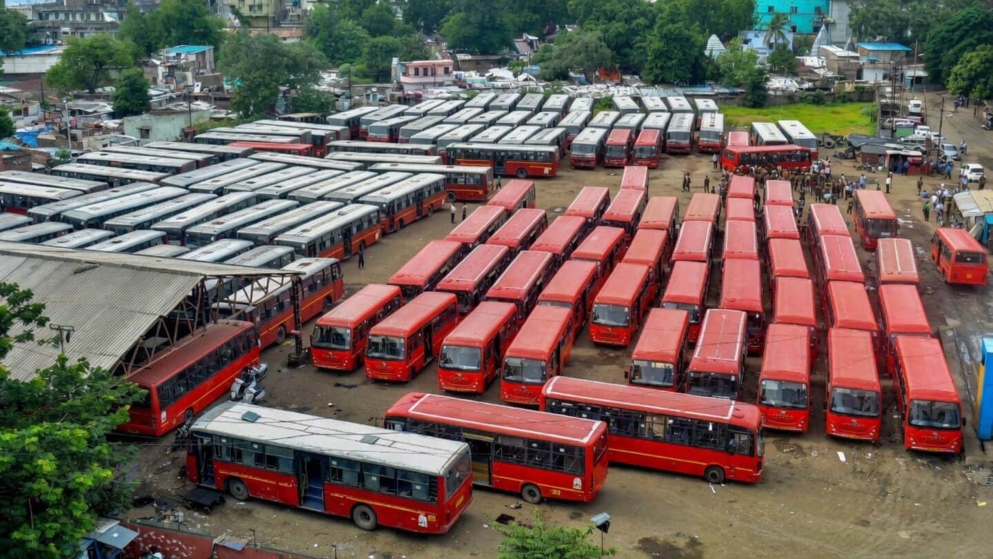 BEST unions threaten bus shutdown in Mumbai this Friday