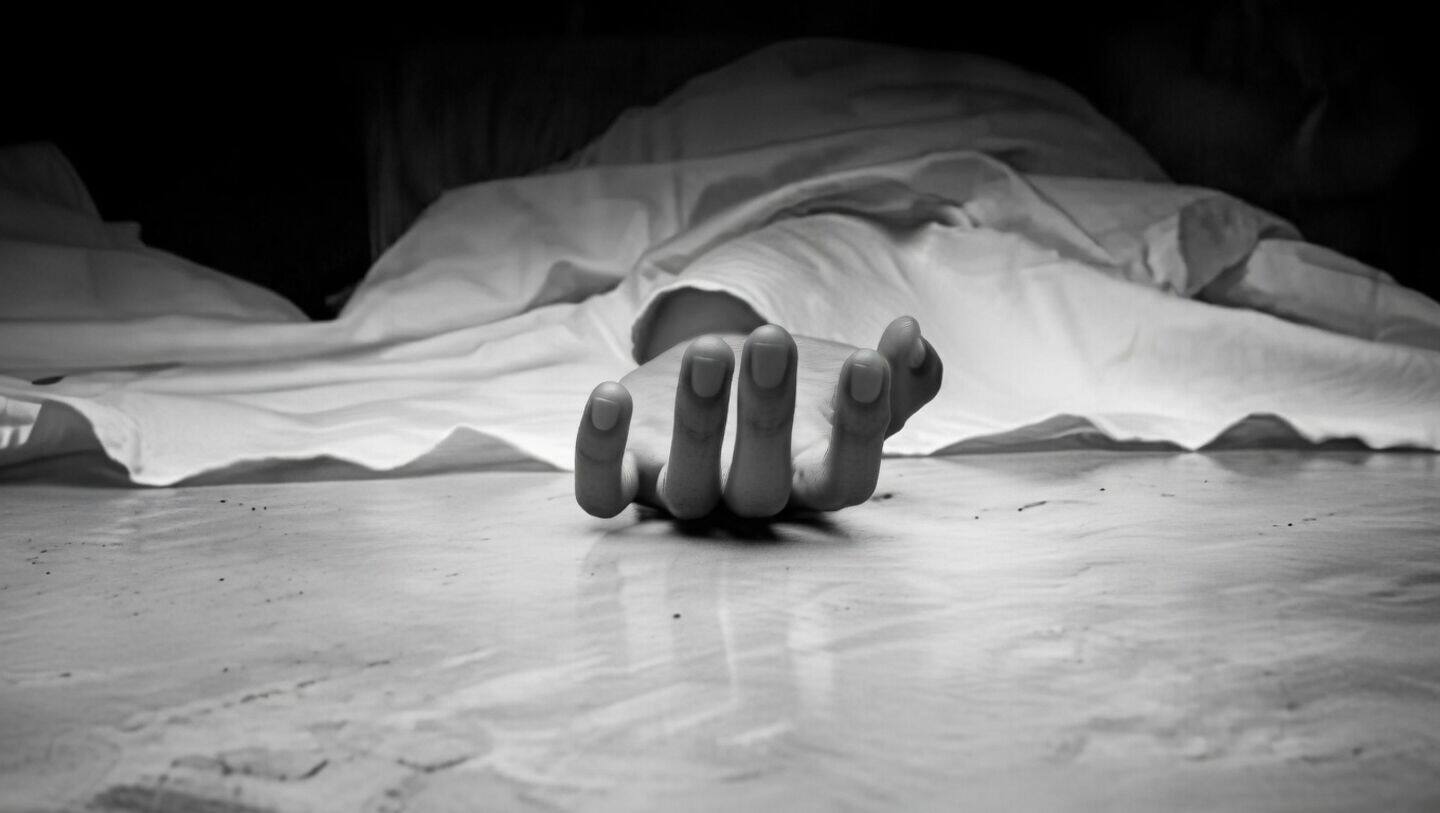 Man stabs woman for rebuking him over lewd gestures