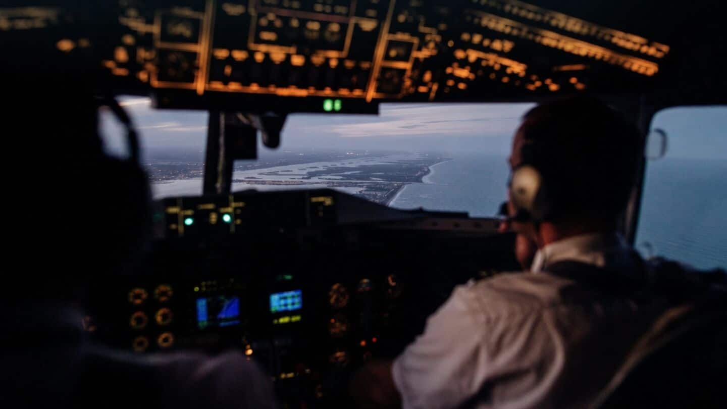 India considers multi-crew pilot license cutting flying hours to 100-120