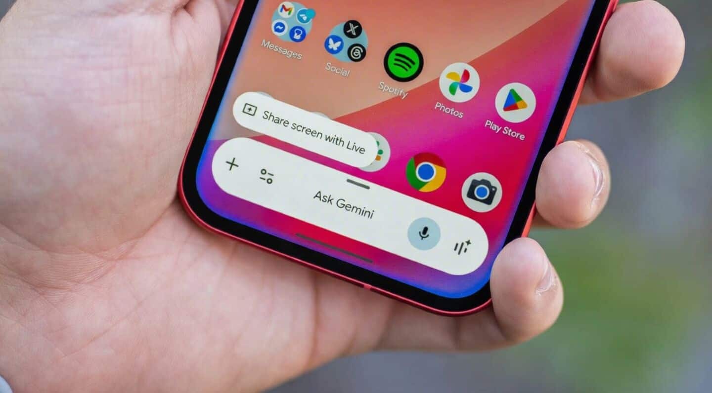 Google's Gemini Android app loses NotebookLM uploads and other features