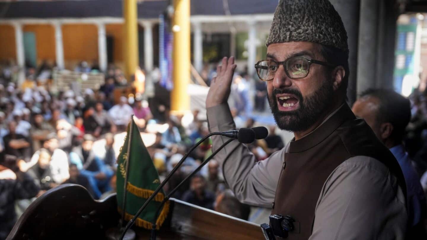 Mirwaiz Umar Farooq seeks probe after PoK clashes: 30+ dead