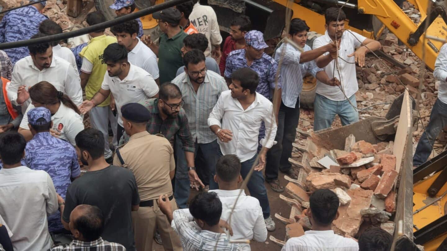 Delhi Satya Niketan PG collapse raises safety questions after reopening