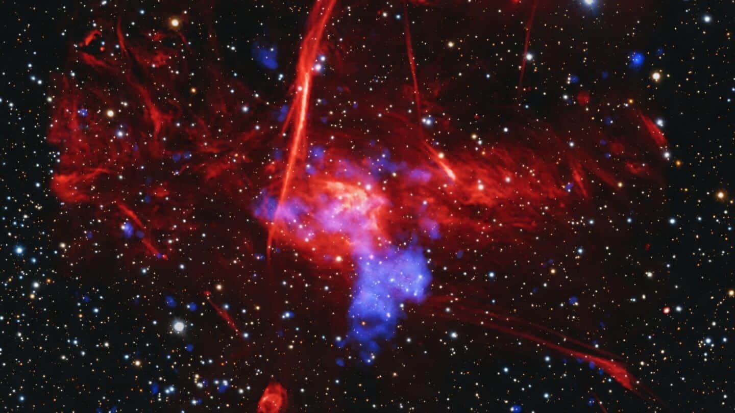 NASA spots supernova debris inside Sagittarius C near Sagittarius A