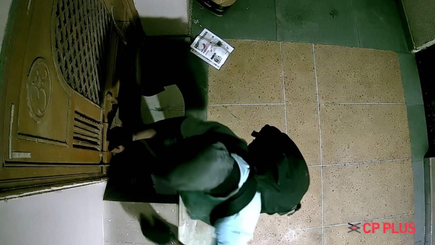 Thieves steal ₹1.5cr from 2 Noida Sector 50 flats