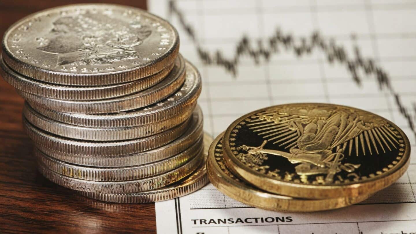 India hikes import duties on gold and silver to 15%