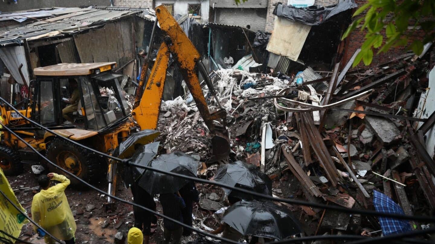 Illegal building collapse in Mumbai's Mankhurd kills 6, 5 children