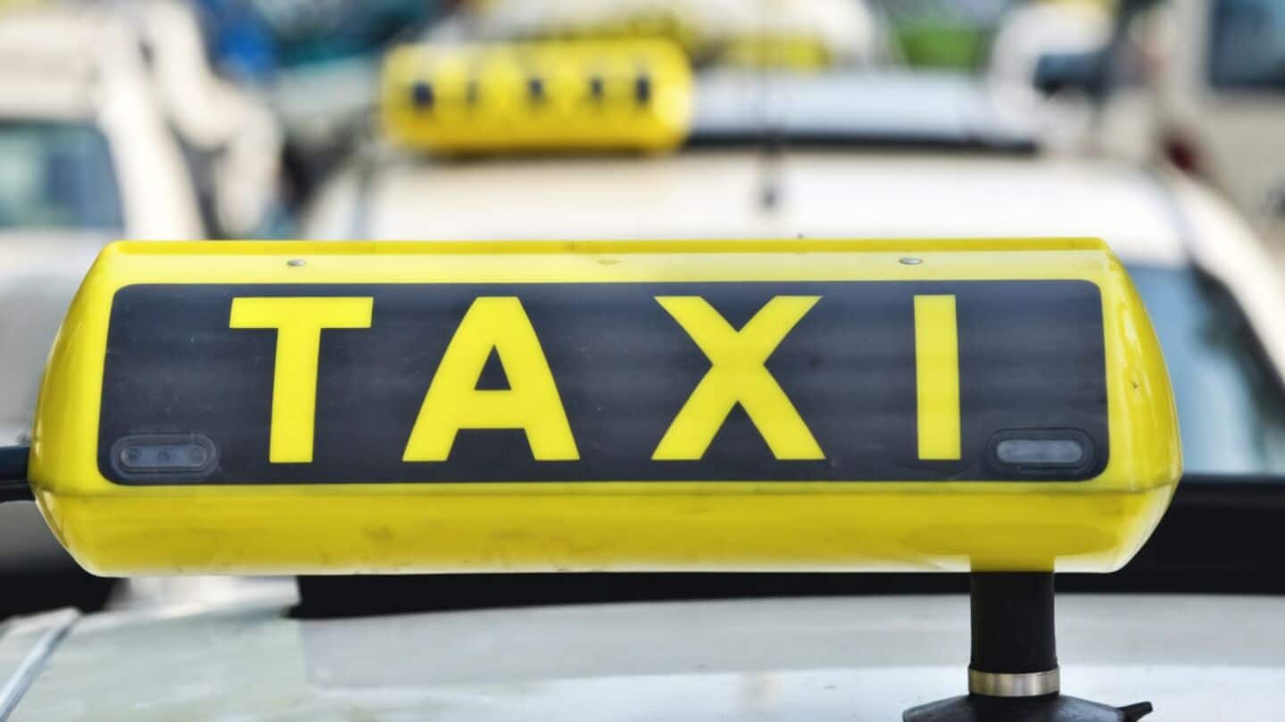 Maharashtra issues Motor Vehicle Aggregator Rules 2026 for ride-hailing