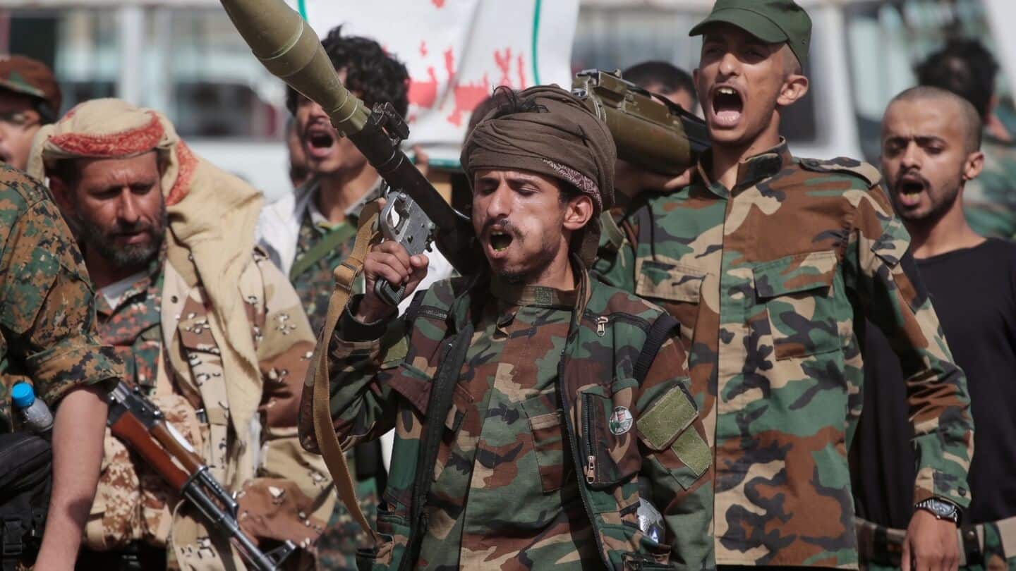 Yemen government launches 20 airstrikes in Taiz, a key battleground
