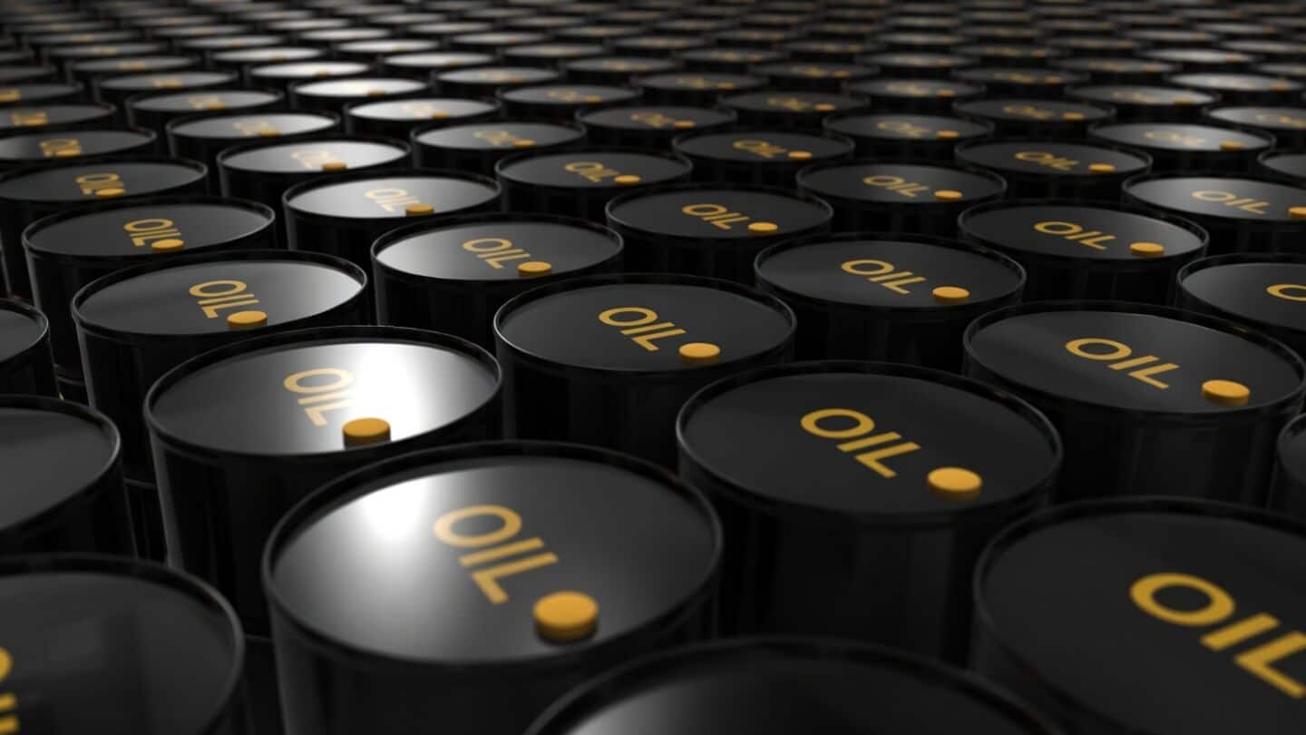 India's refiners reassess November Russian crude amid US tariff threat