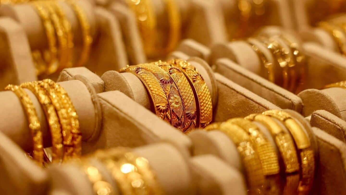 Gold rises to $4,734 and silver rallies after US inflation