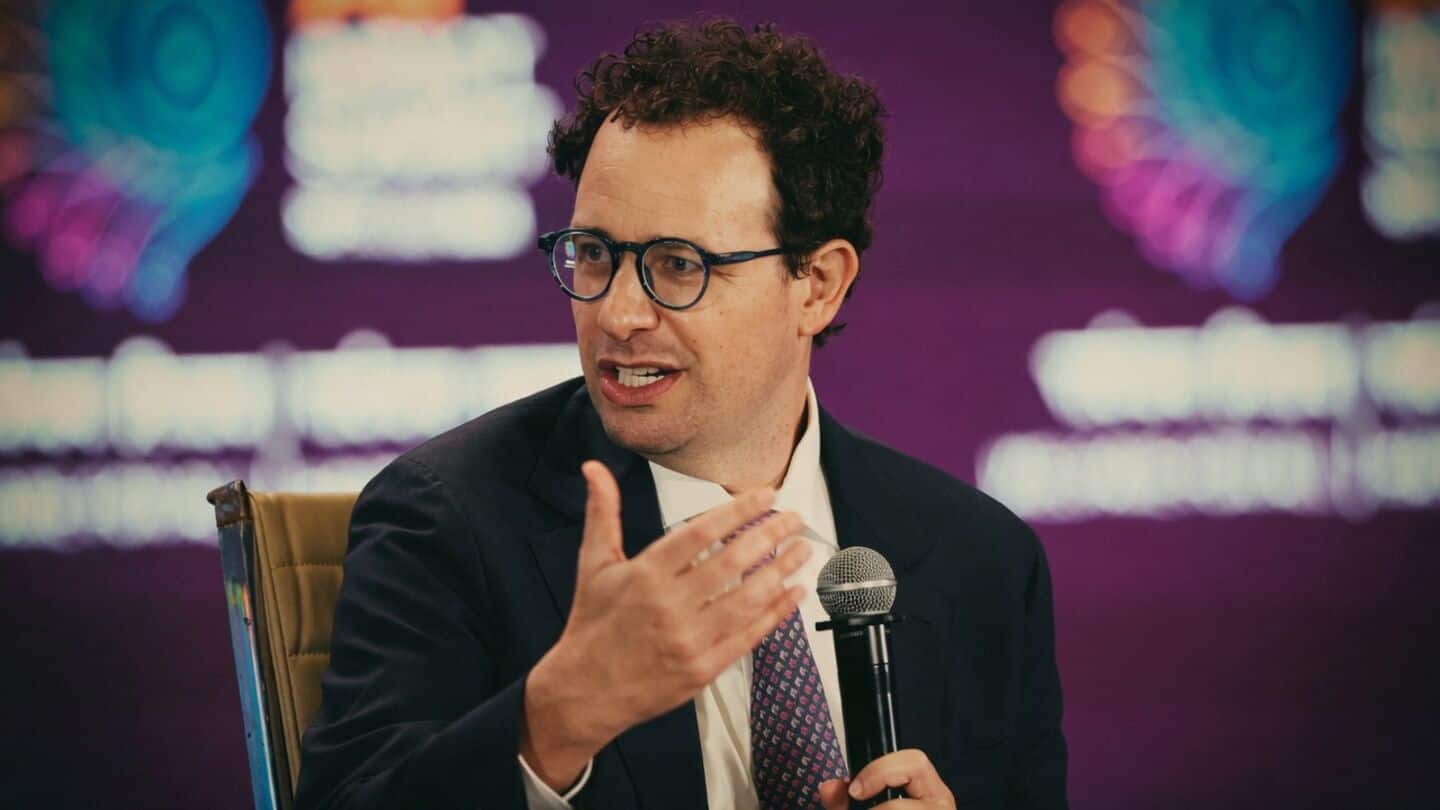 OpenAI, Anthropic slow AI progress amid safety warnings, staff pressured