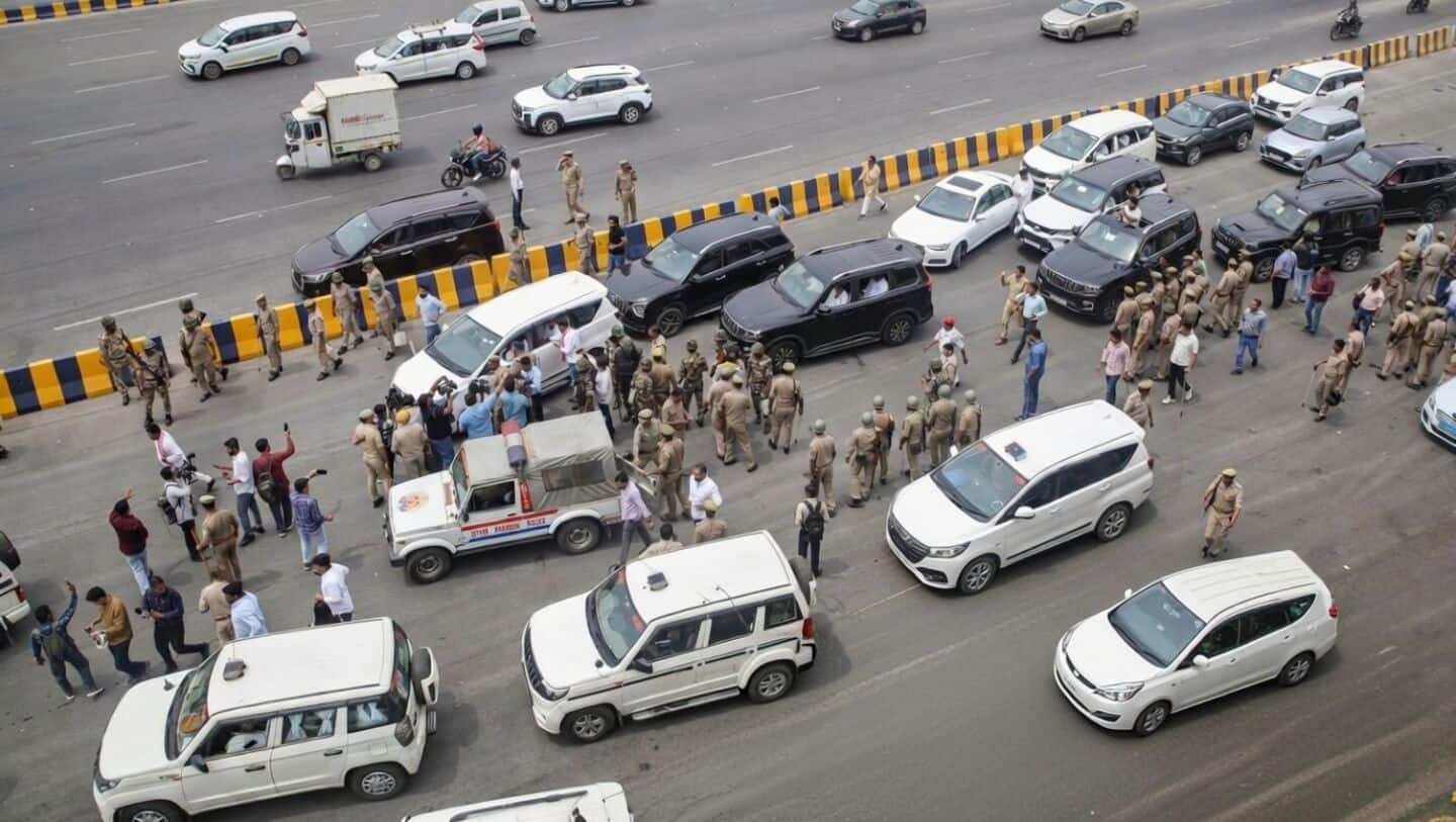Gautam Buddha Nagar administration cancels licenses, fines 203 contractors ₹1.16cr