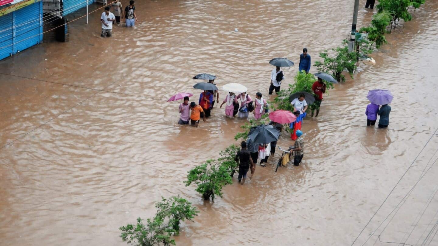 IMD warns of heavy rain in Gujarat Maharashtra Odisha Saturday