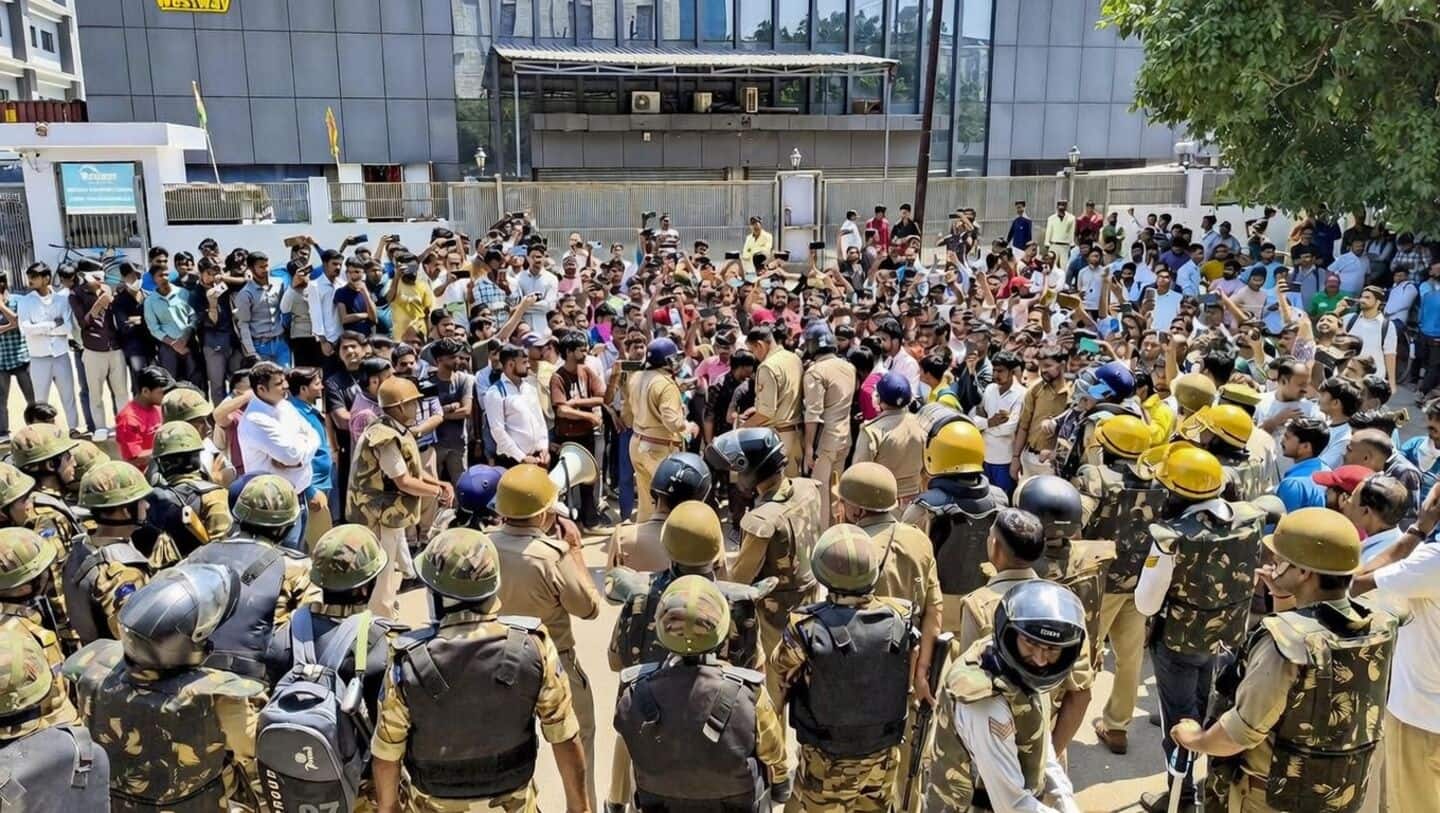Thousands protest in Noida and Haryana for ₹20,000 wage