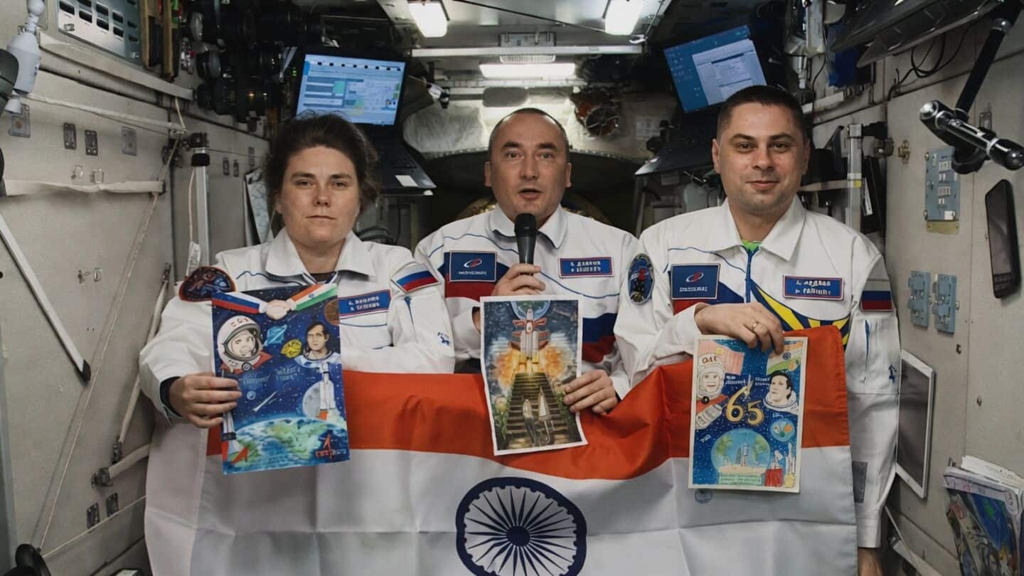 Russian cosmonauts on ISS mark India's 79th Independence Day (2026)
