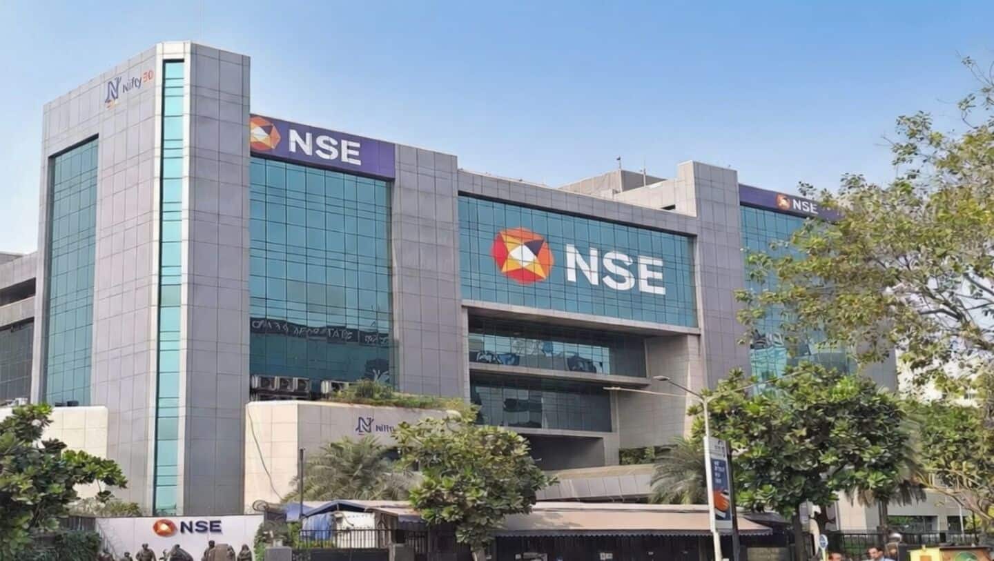 Sensex gains 185 points to 73,320 as rupee recovers